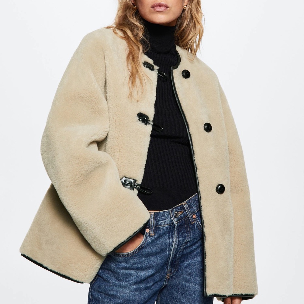 Mango toteme Appliqués faux-fur coat